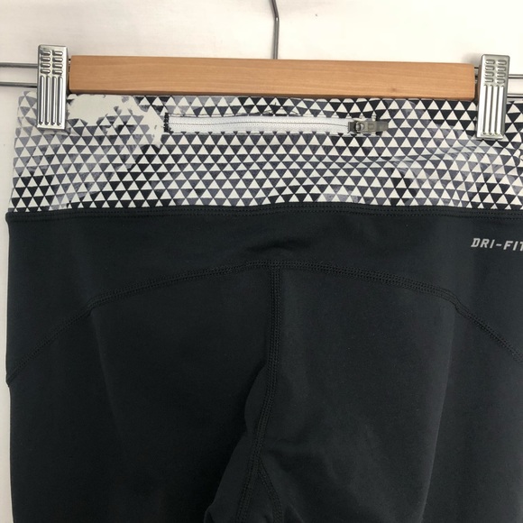 Nike Dri-fit Leggings - Picture 3 of 3